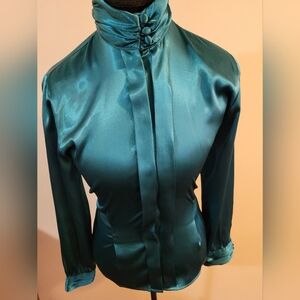 Emerald Green Vintage Blouse With 3 Button Collar